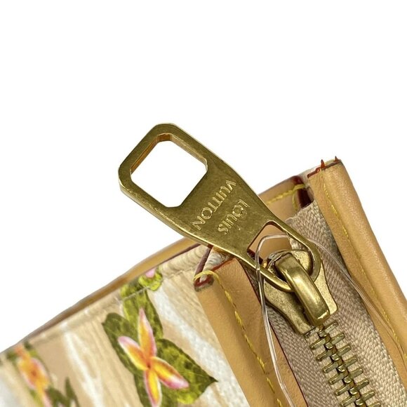 Auth LOUIS VUITTON Pochette Voyage M83465 Sand Surfing Monogram - Clutch Bag - Picture 10 of 15